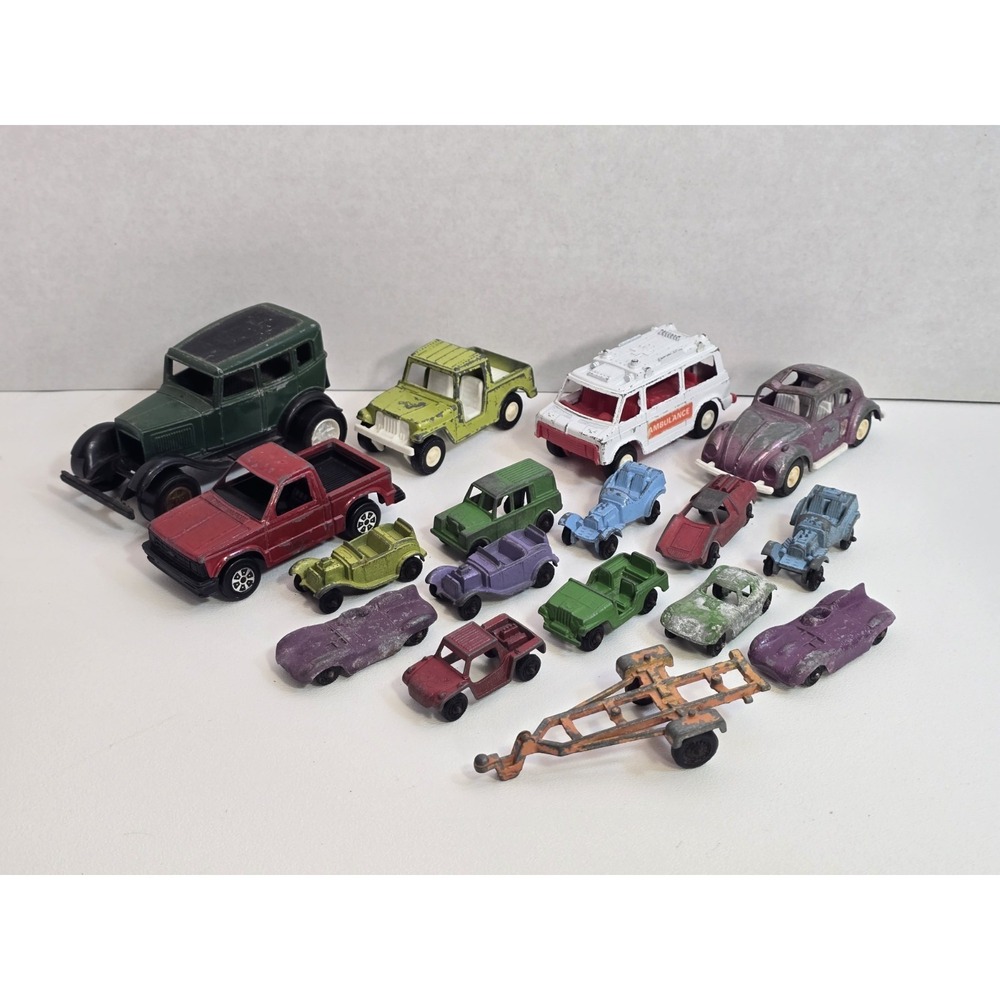 Big Mixed Lot of Vintage Tootsietoy Cars Most In Good Shape!